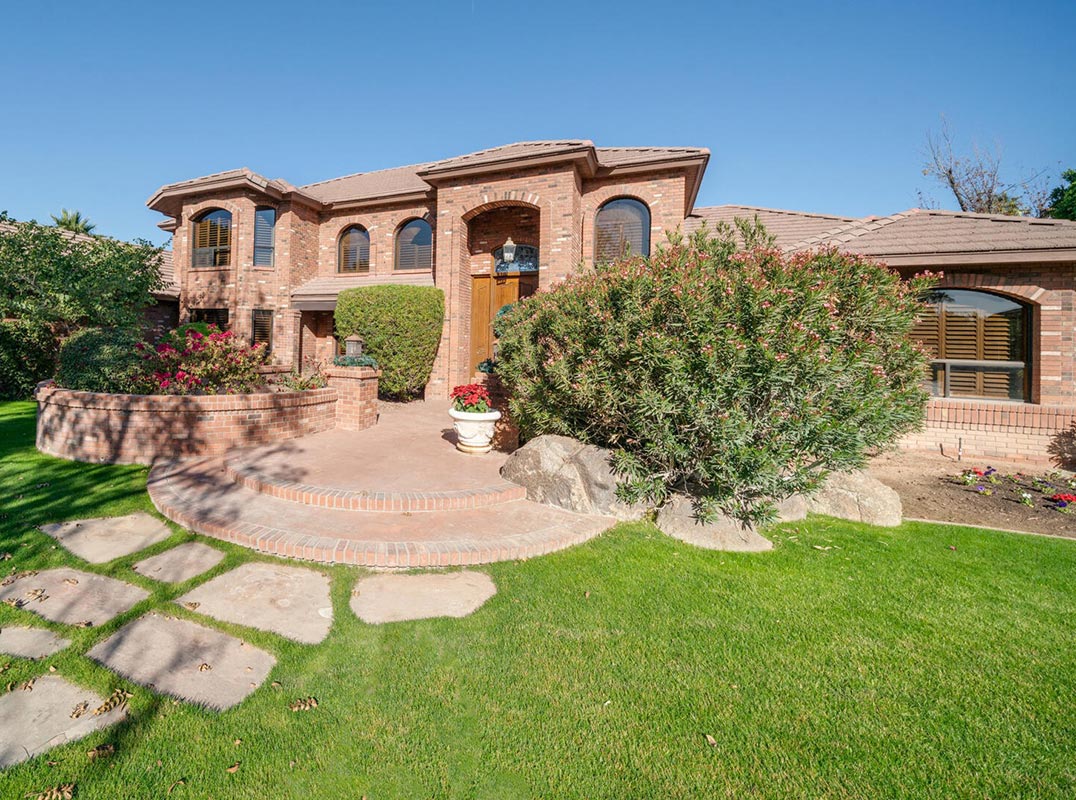 One of Tempe’s Premiere Gated Communities