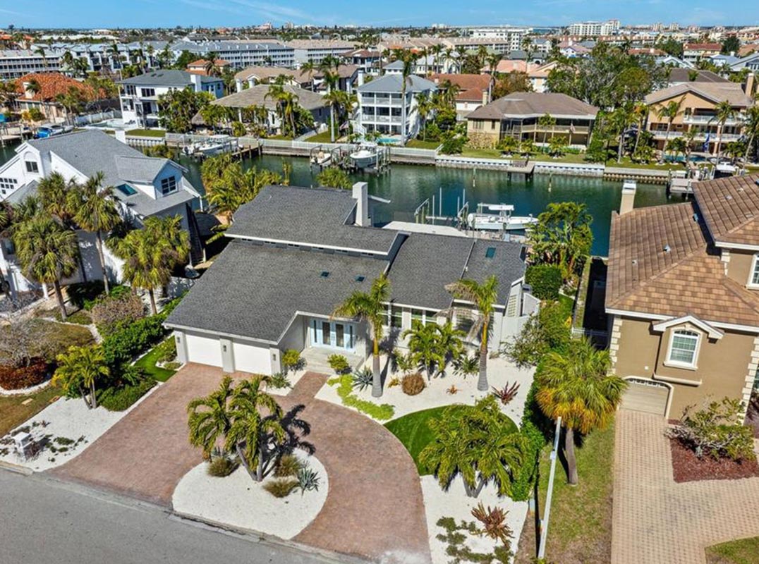Stunning Waterfront Oasis In The Beautiful Island Of Tierra Verde