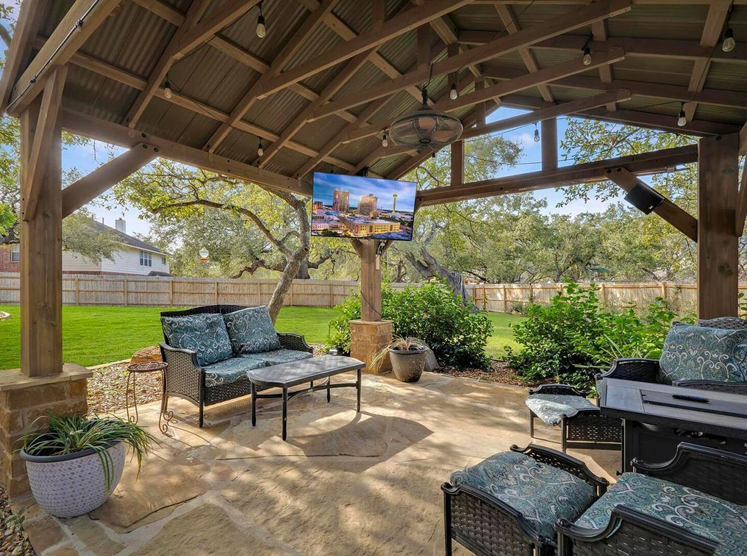 Elegant Hill Country Living