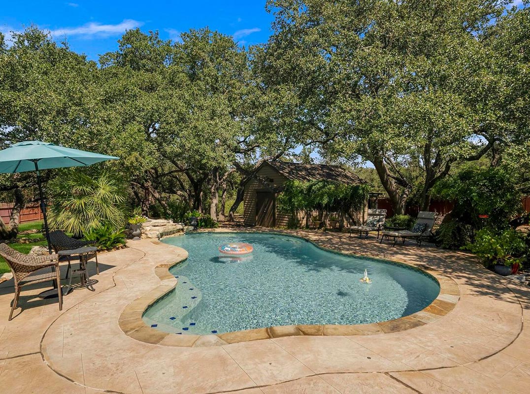 The Perfect Blend Of Elegance And Relaxation