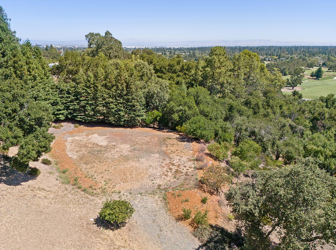 2.8 Acres of Buildable Land Next to Menlo Country Club 