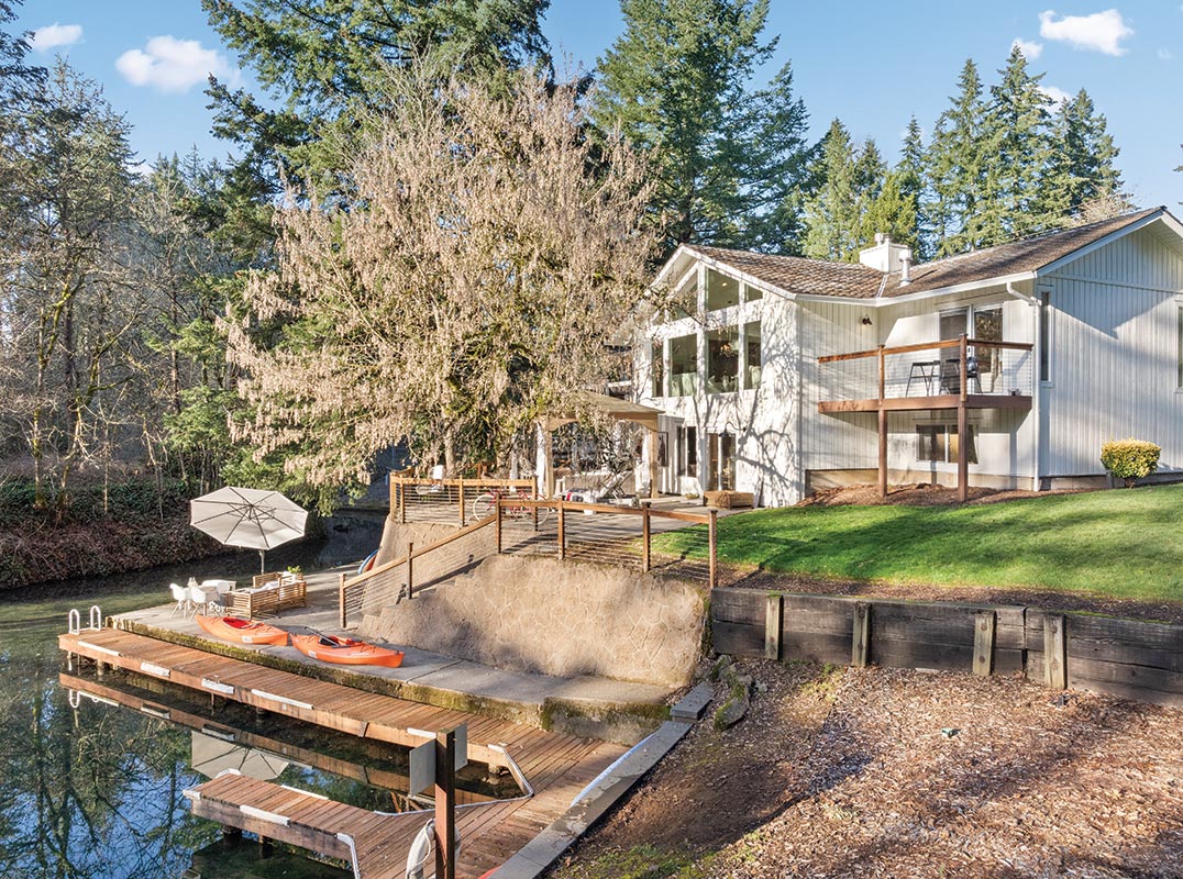 Perfection on OSWEGO LAKE