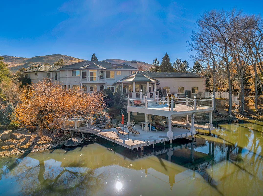 Home on Private Water Ski Lake