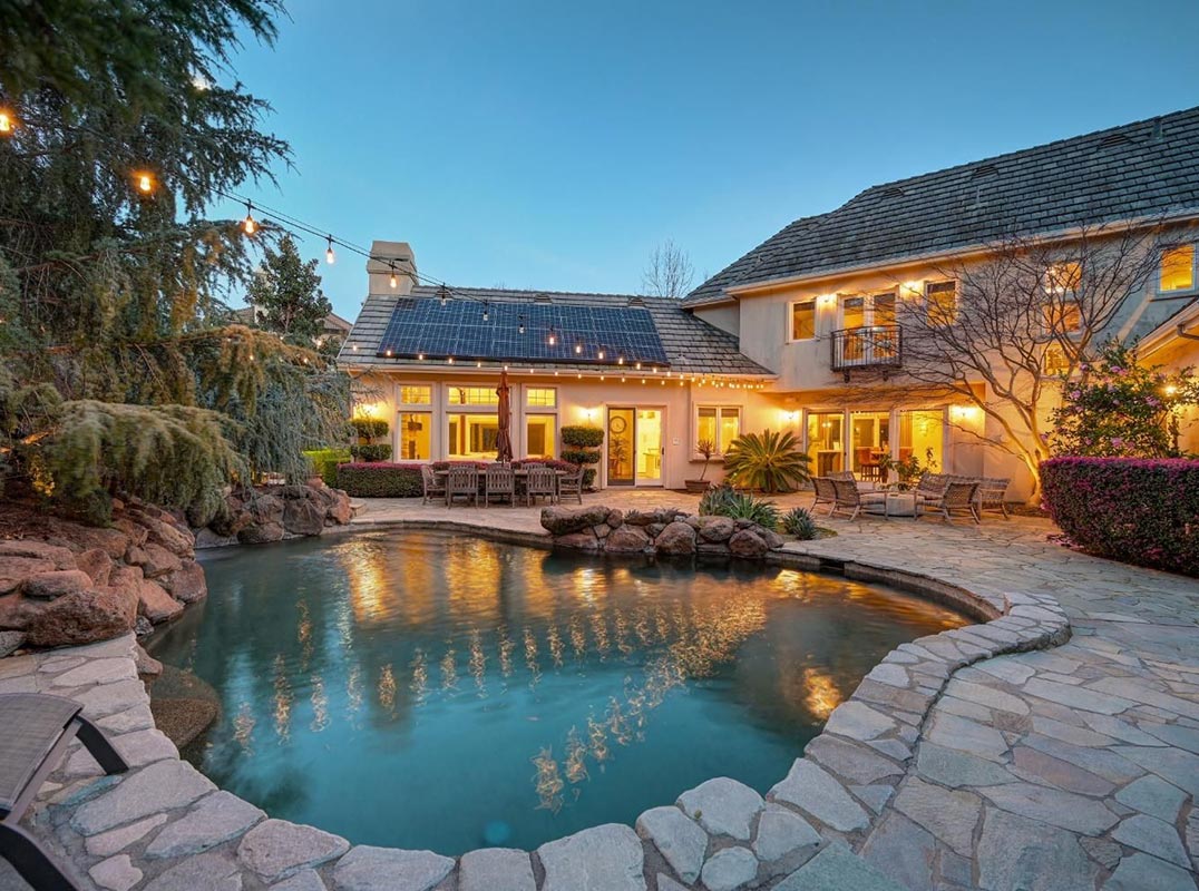 Updated Estate With A First-Floor Primary