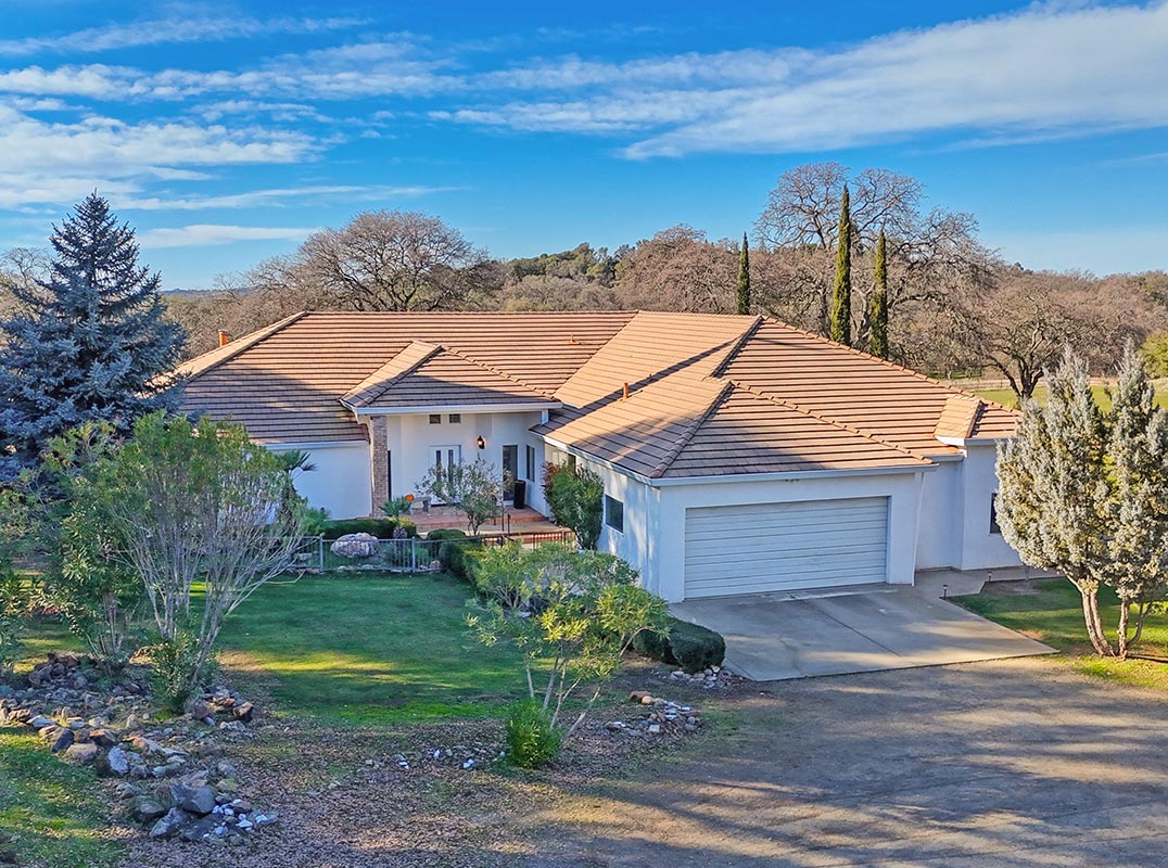 Ranch Estate on 20 Acres with Year Round Pond