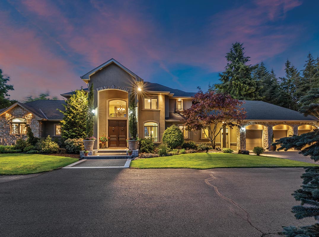 Peaks View Estate