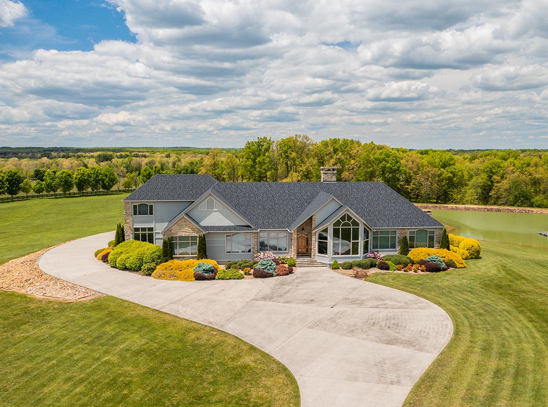 Beautiful Estate in Middle Tennessee