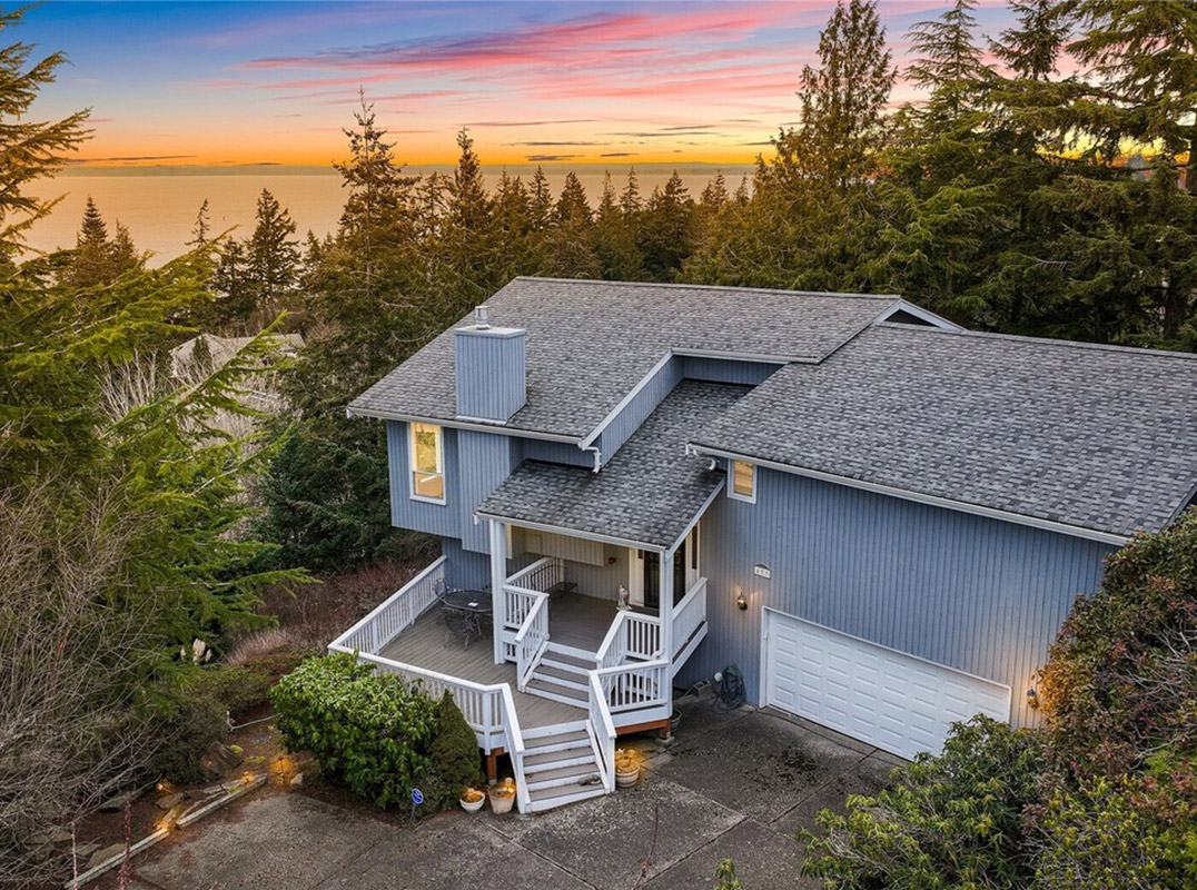 Edgemoor View Home