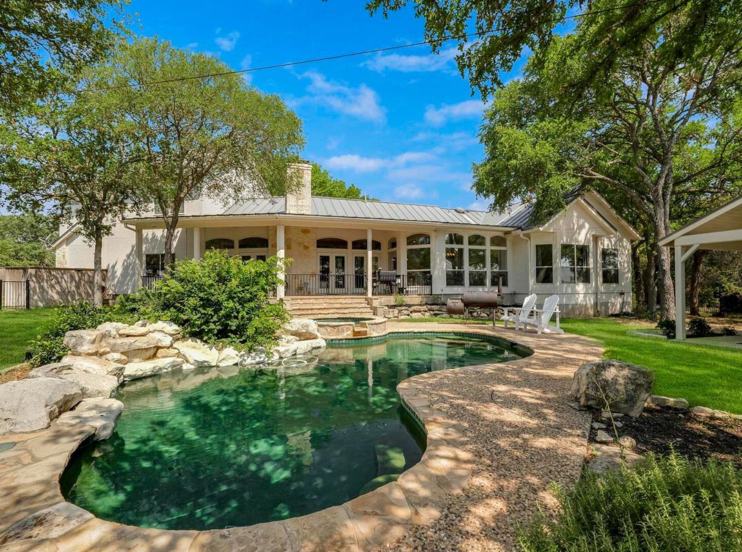  The Perfect Blend Of Modern Farmhouse Charm And Hill Country Elegance