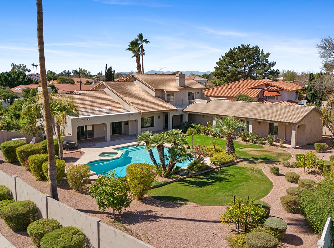 Fantastic Multigenerational Home In Northeast Mesa