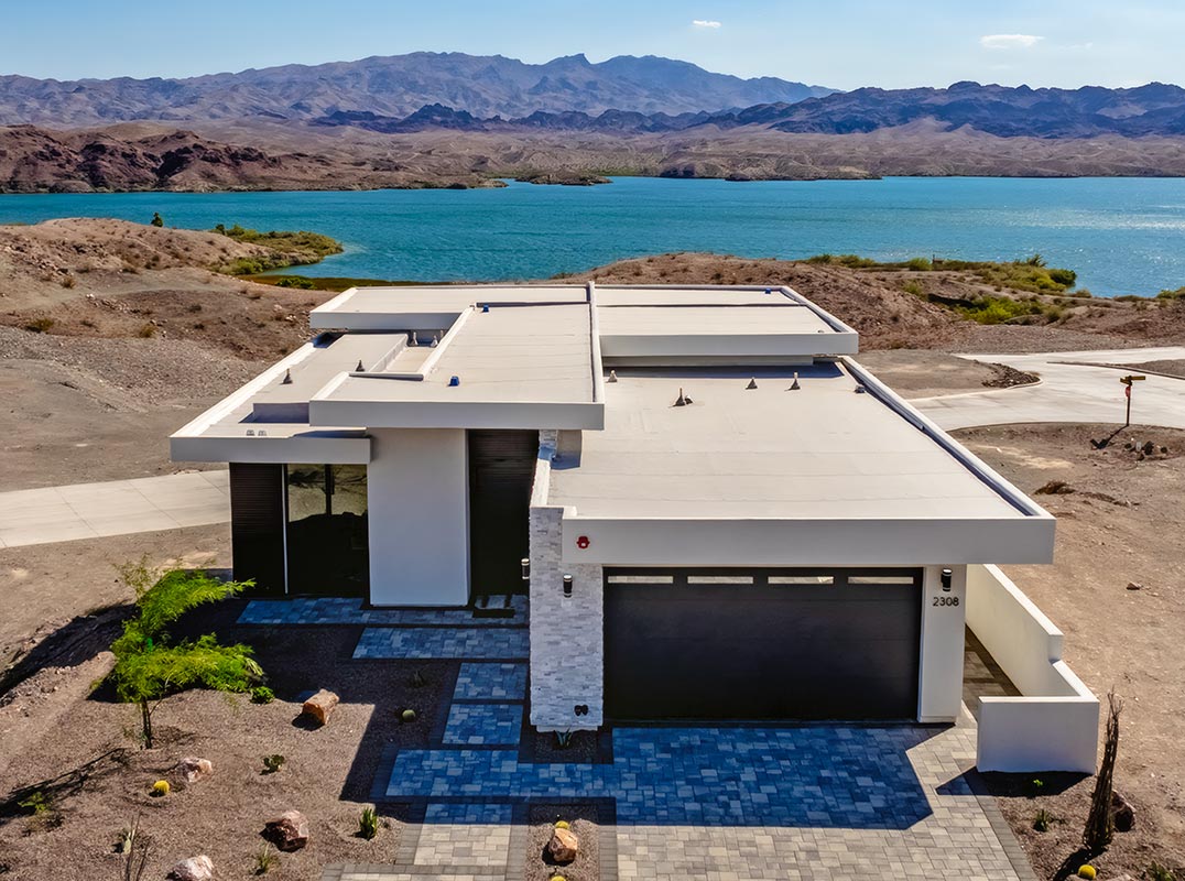 Riviera Lake Havasu Luxury -- Lakeside Living