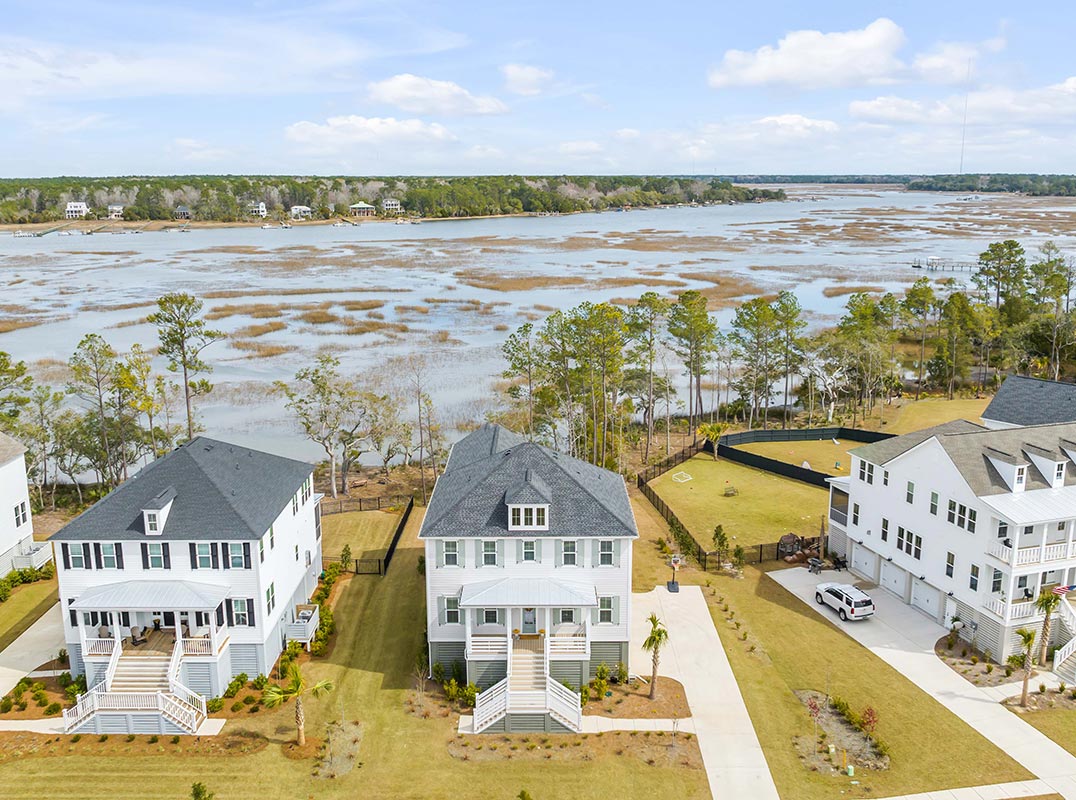 Rare Waterfront Lot in Riverside of Carolina Park