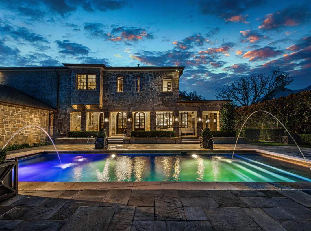 Timeless Estate Achieves A Sense Of Wonder