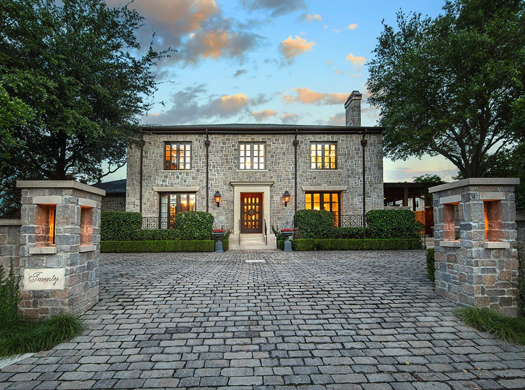 Timeless Estate Achieves A Sense Of Wonder