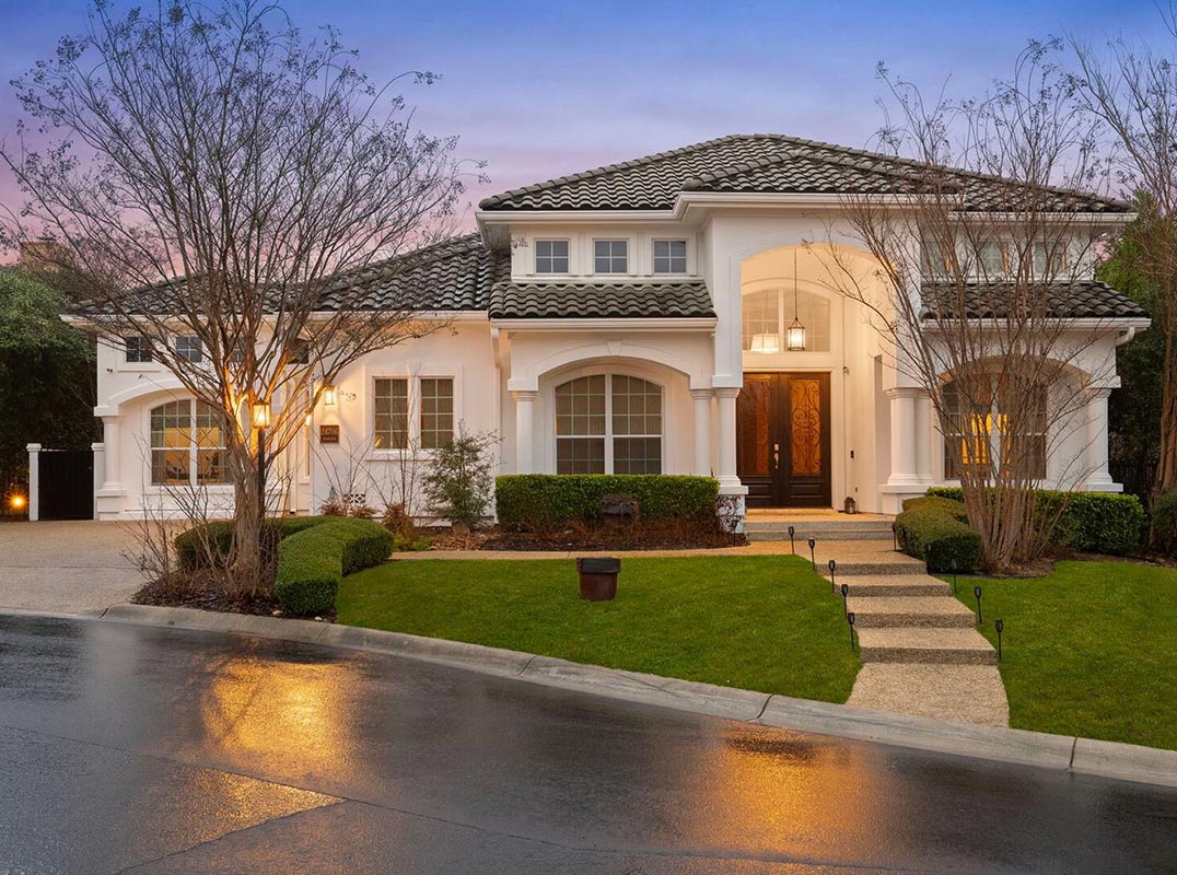  Mediterranean-Style Home In The  Reserve At The Dominion