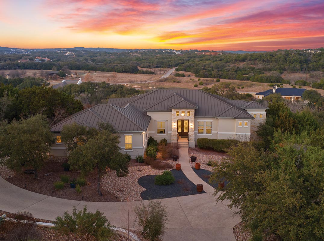 Two Acres In The Exclusive Anaqua Springs Ranch