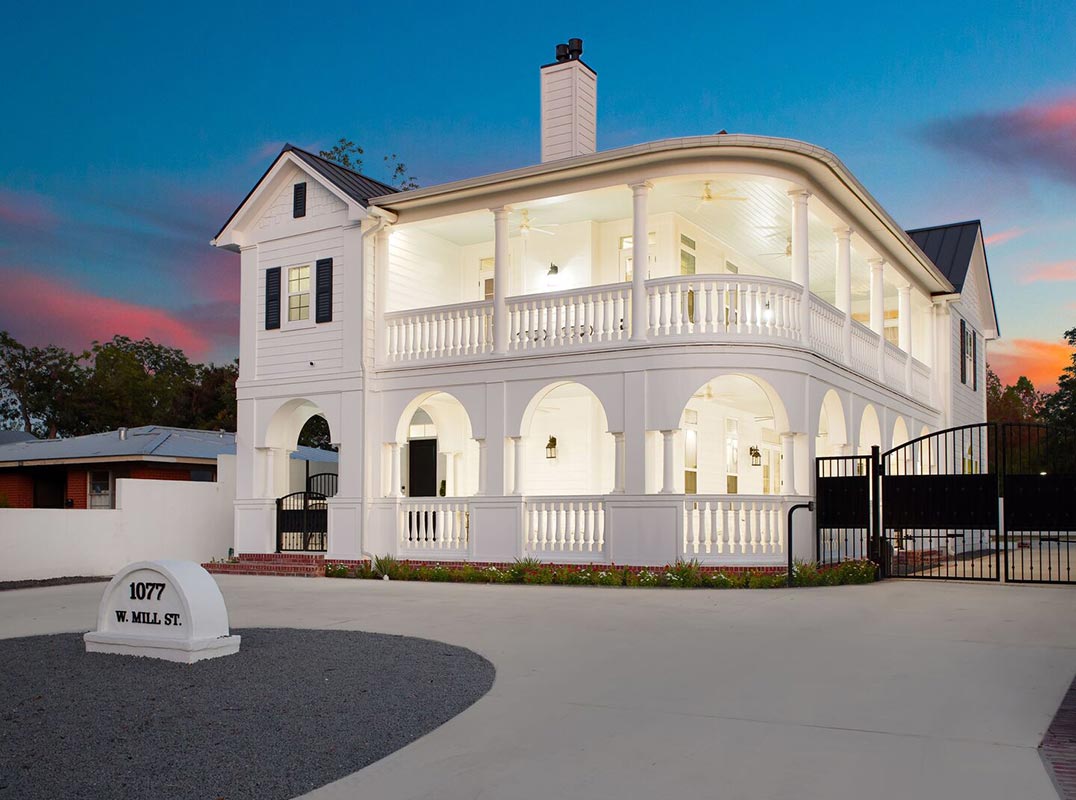  Iconic And One-Of-A-Kind Trophy Property
