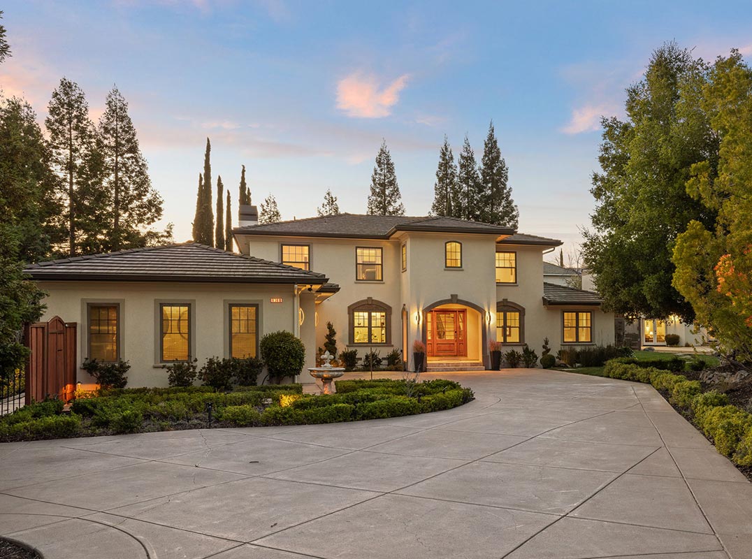 Danville's Prestigious Tassajara Valley Neighborhood