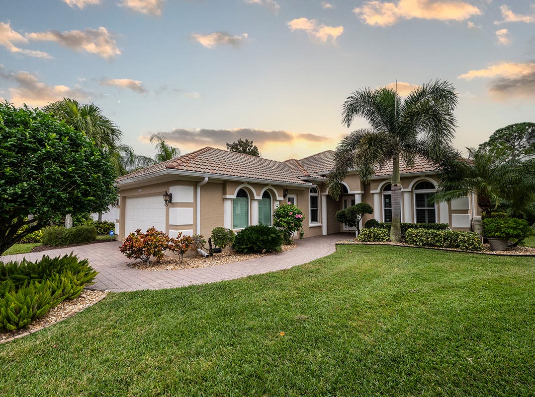 Welcome to Jensen Beach Country Club!