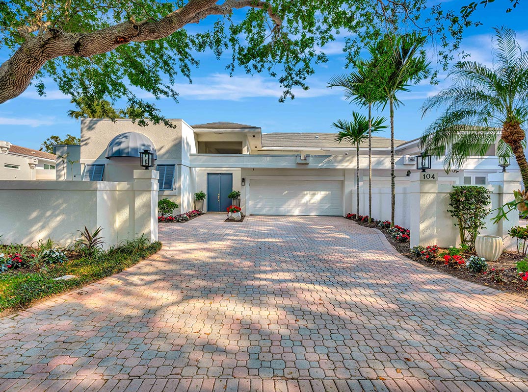 Stunning Property in Admirals Cove 
