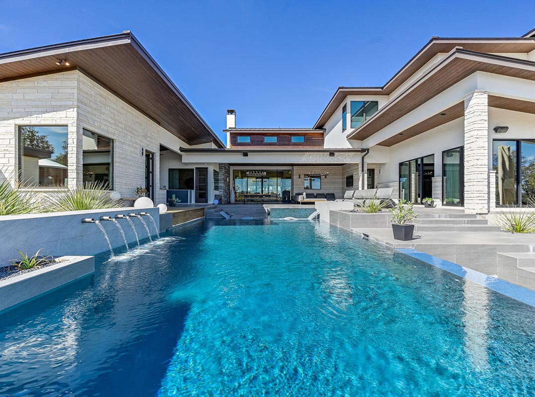 Modern Luxury Meets Hill Country Serenity on Lake Travis