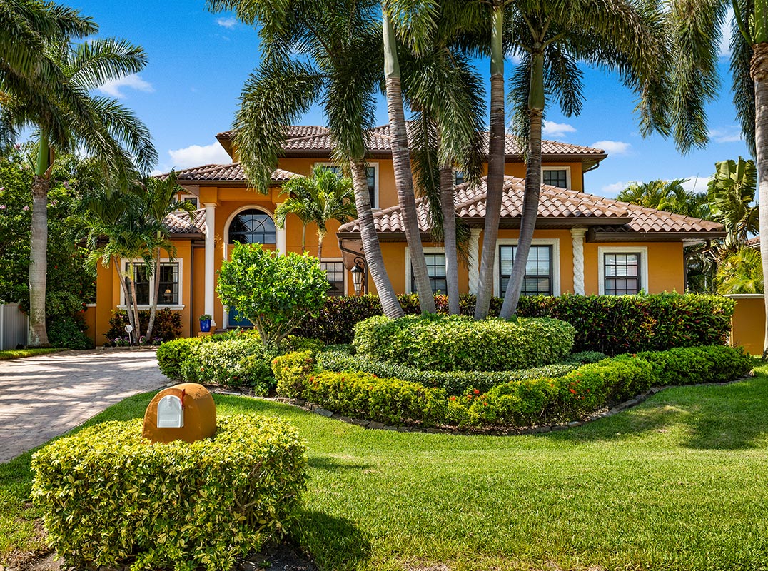  Dream Home In The Beautiful Island Community Of Tierra Verde