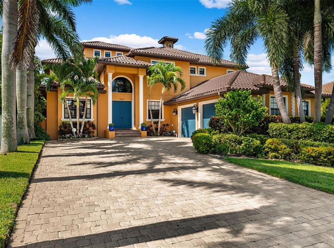  Dream Home In The Beautiful Island Community Of Tierra Verde