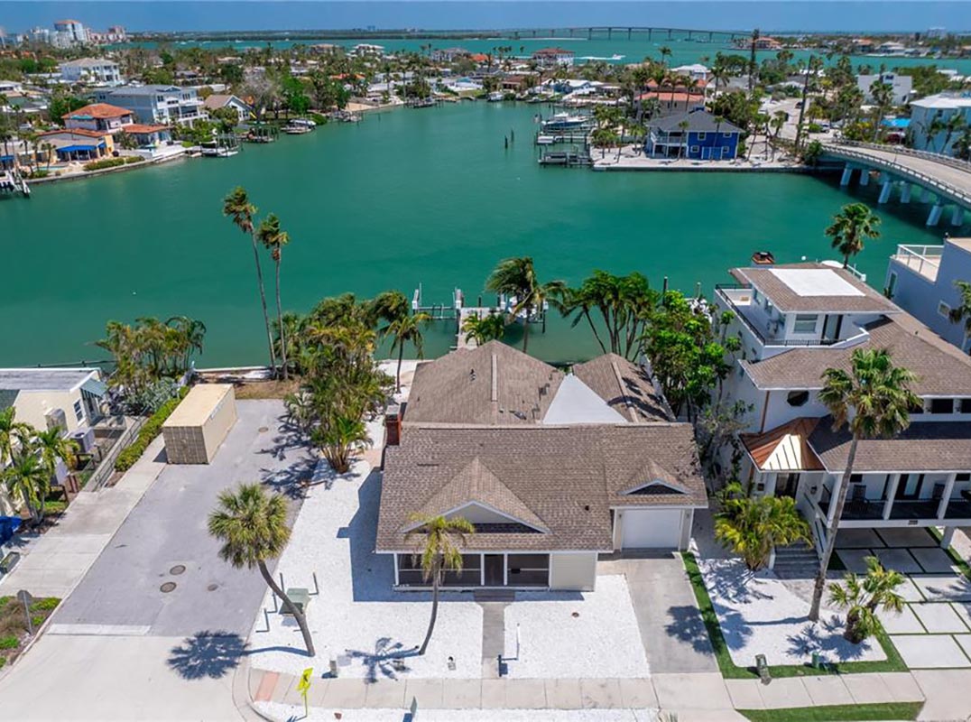 Your Own Private Pass-A-Grille Yacht Club!