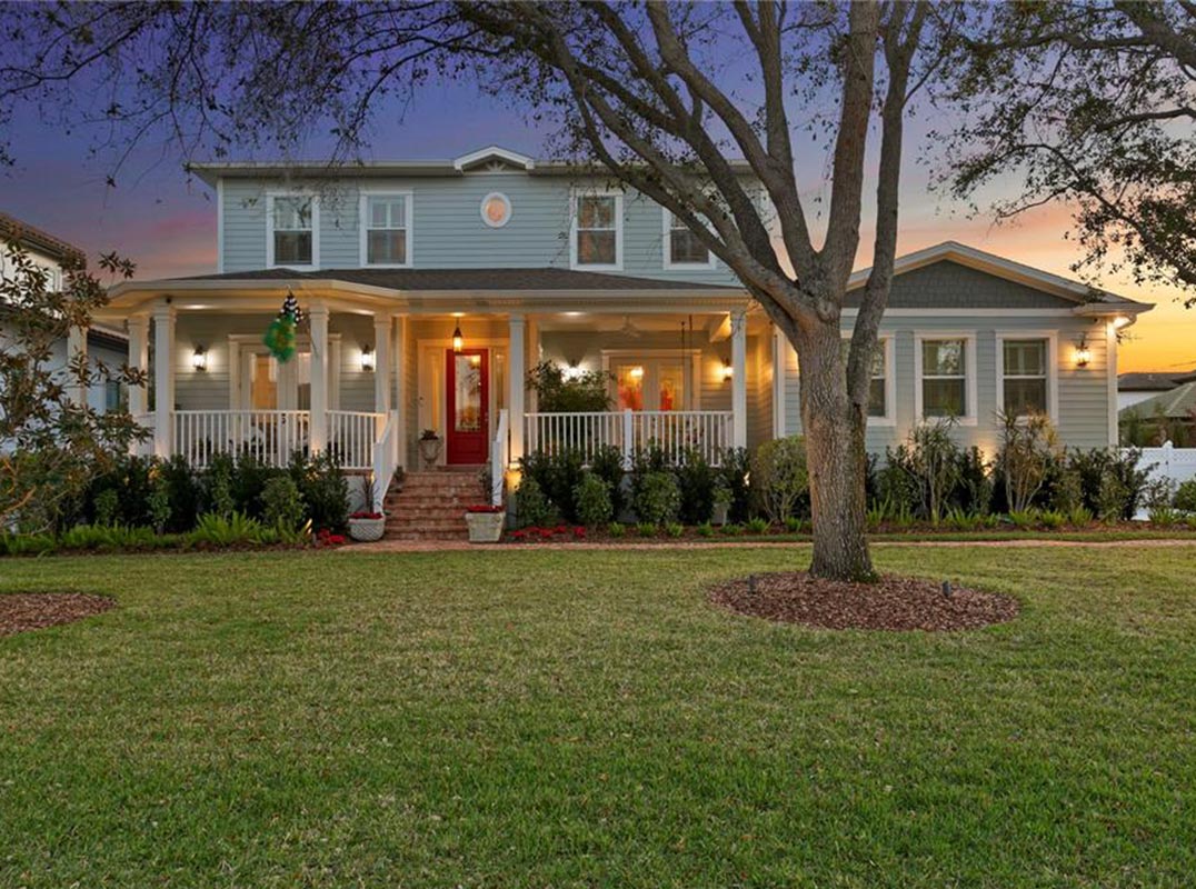 Gracious Home On An Oversized Lot With Outdoor Entertainment