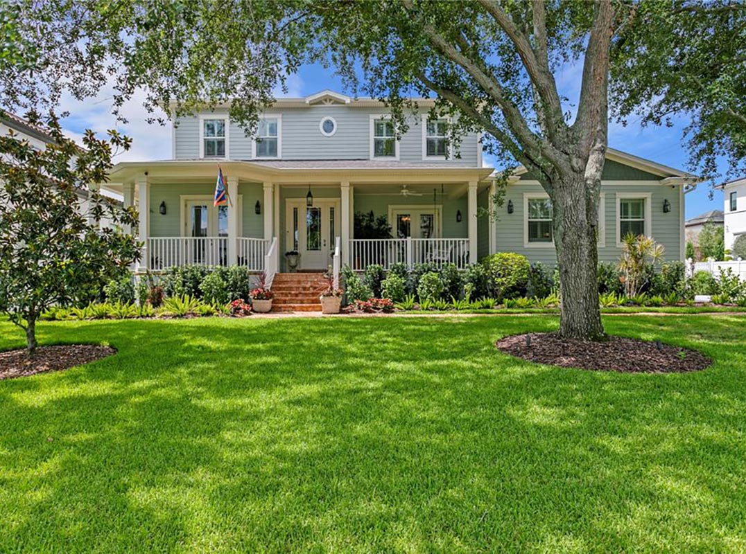 Gracious Home On An Oversized Lot With Outdoor Entertainment