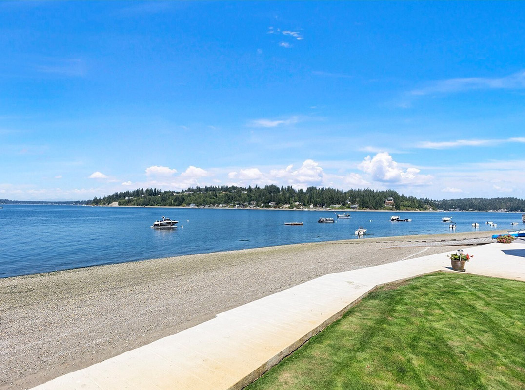 Ultimate Luxury Waterfront Living
