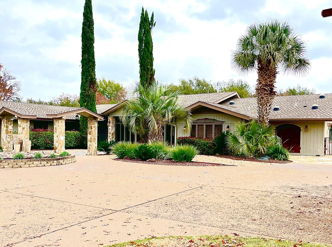 Gorgeous Lake LBJ Estate
