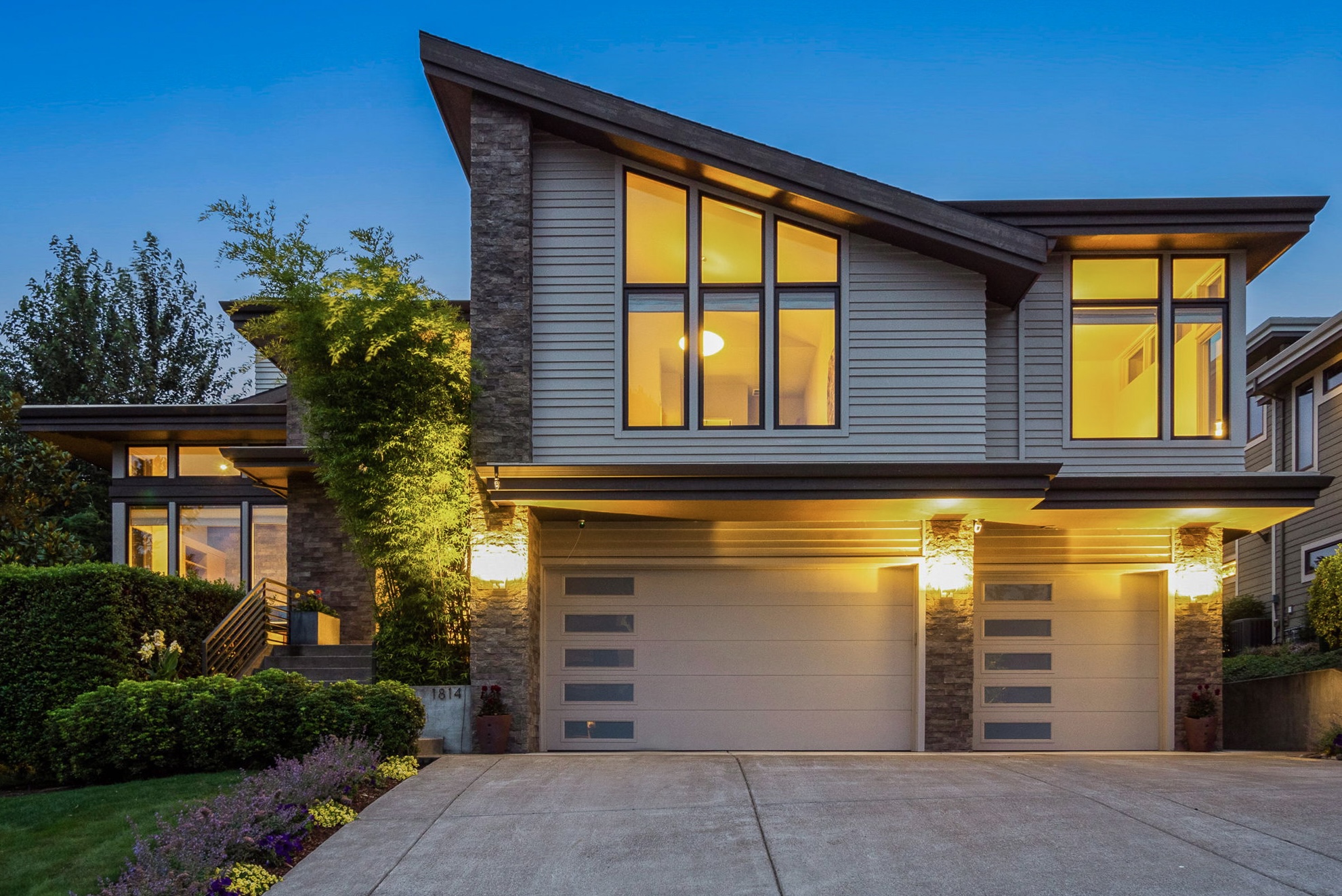Street of Dreams contemporary oasis