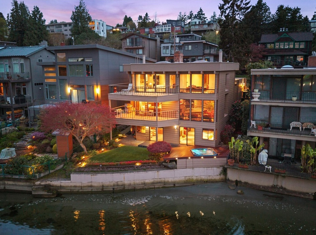 Stunning Waterfront Haven