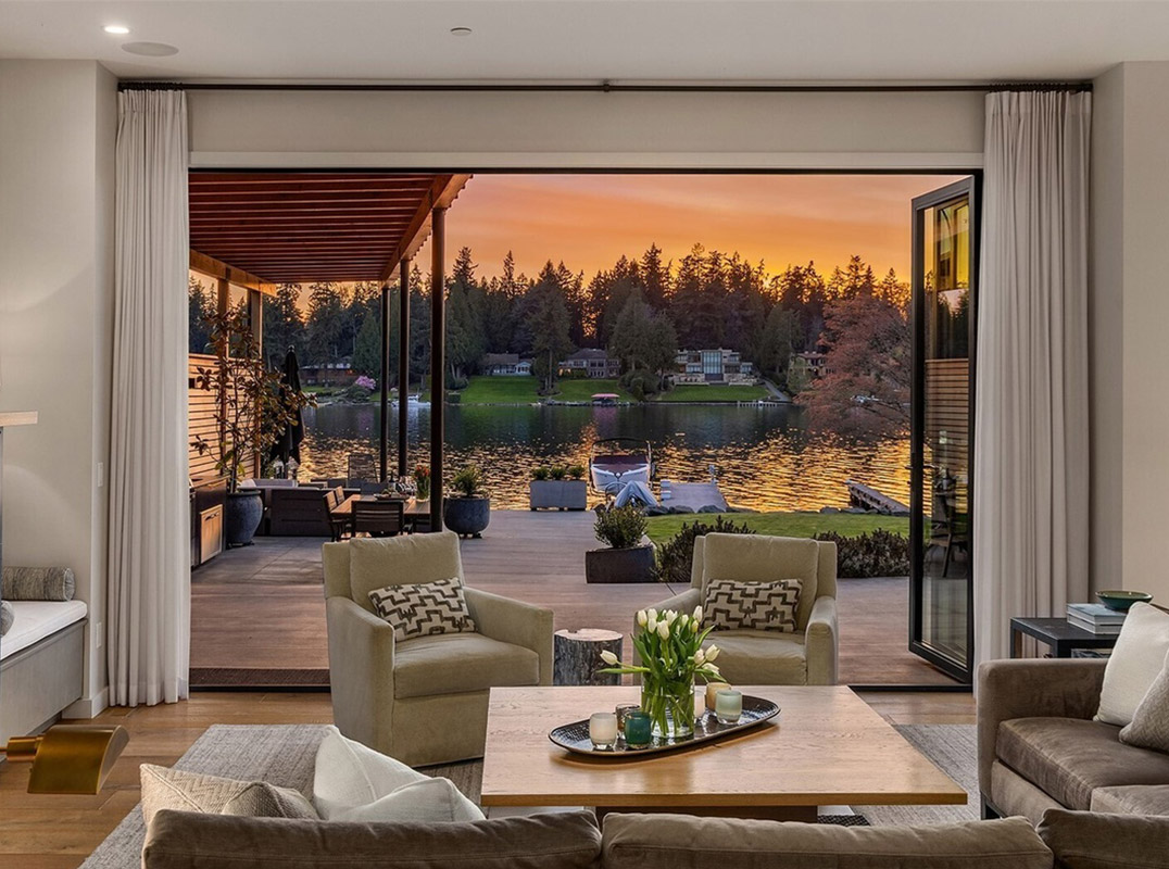 Custom-Built Yarrow Point Waterfront