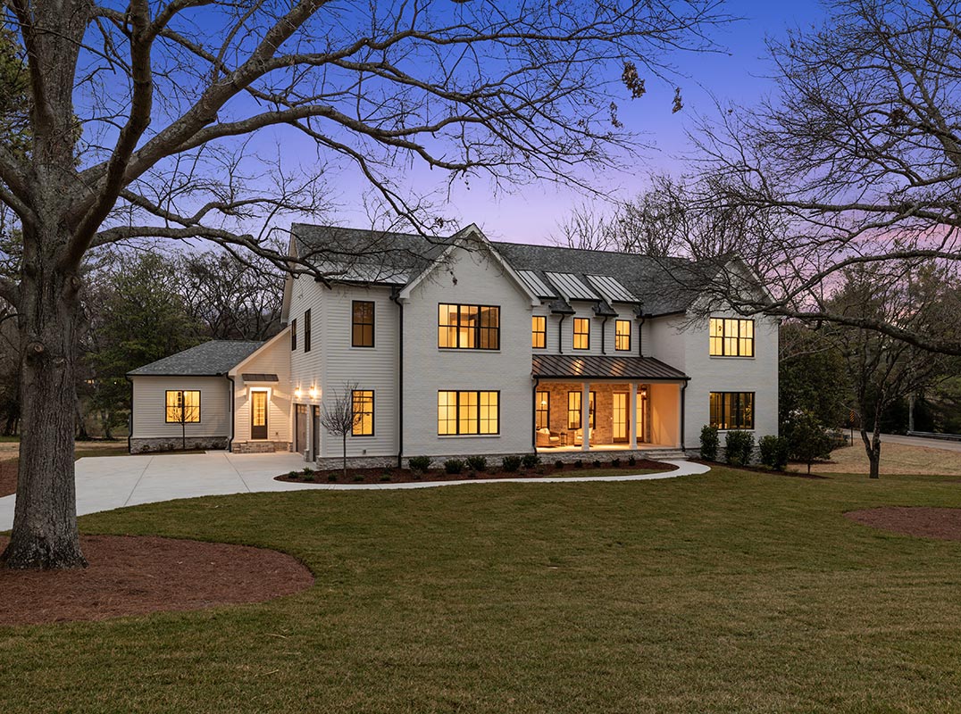 Exceptional New Construction in Forest Hills by Westward Build