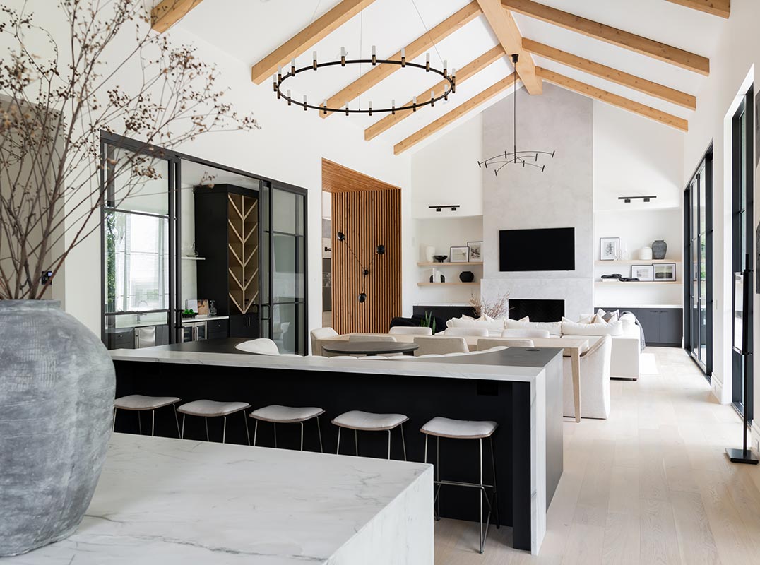 Contemporary Living on the Golf Course
