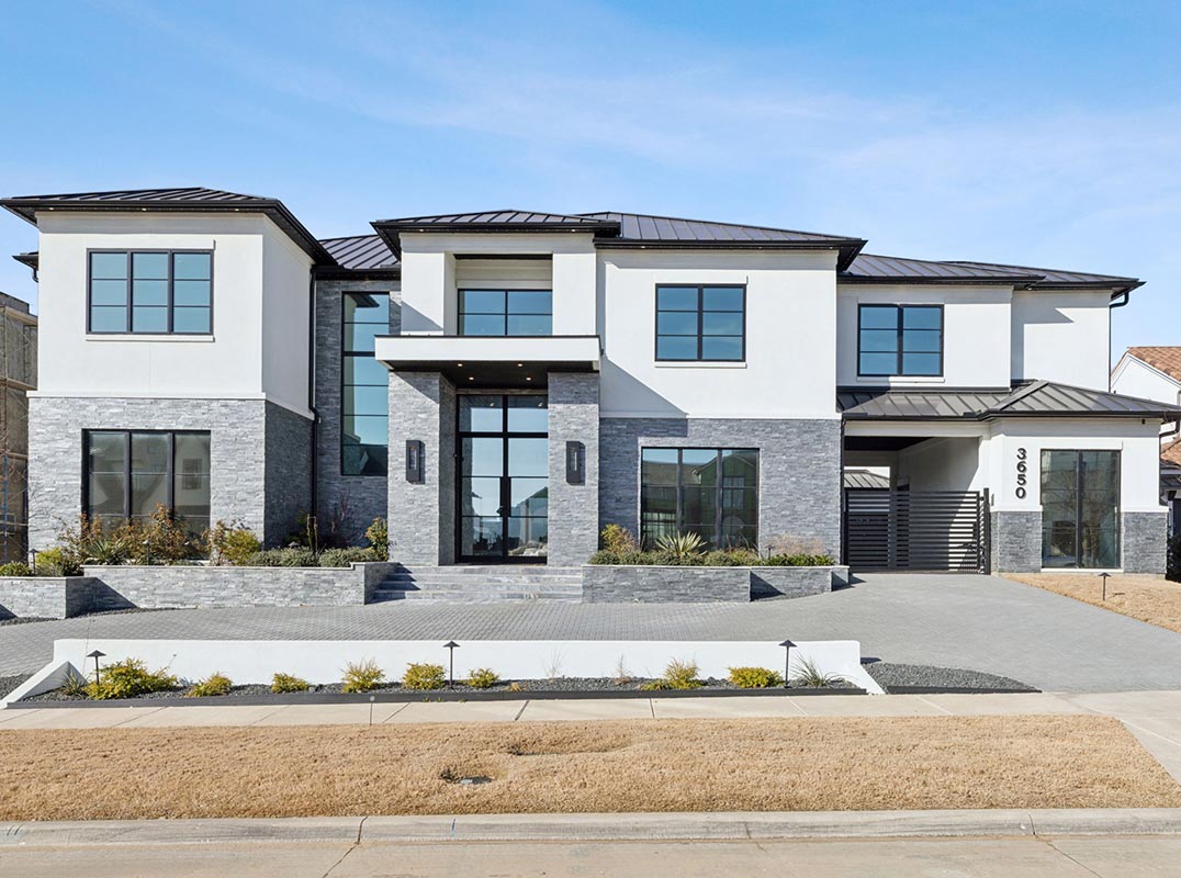 Stunning Executive Home By Gutman Custom Homes