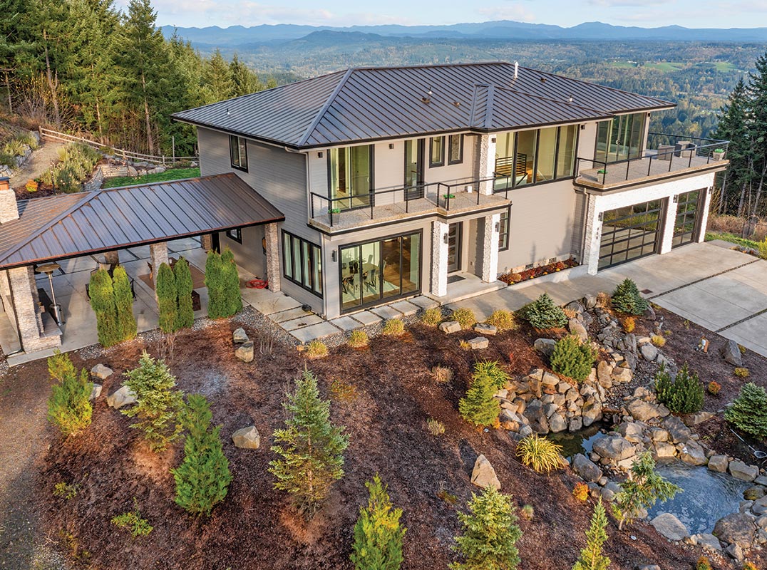 LUXURY ESTATE IN GATED HIGH RIDGE ESTATES