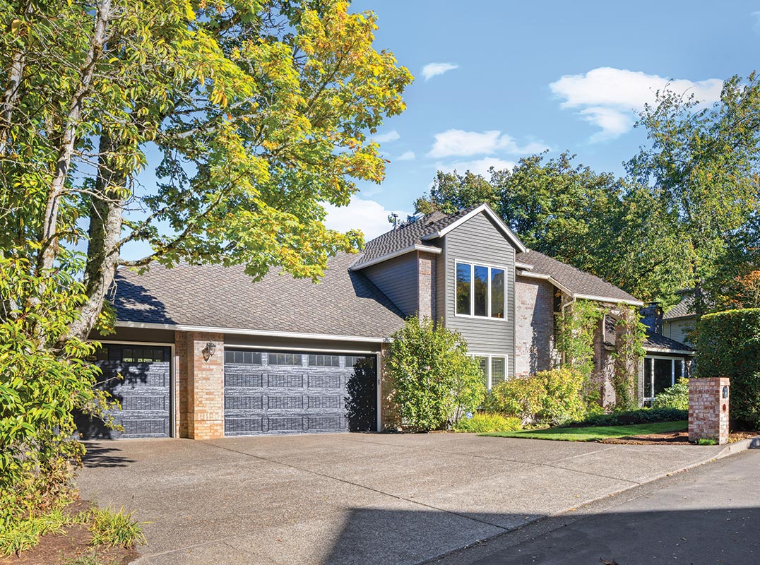 PALISADES TRADITIONAL—LAKE OSWEGO