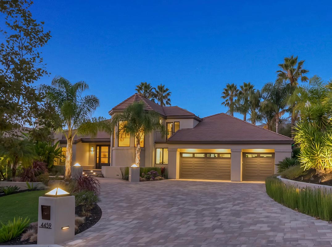 Luxury Resort Home With Views