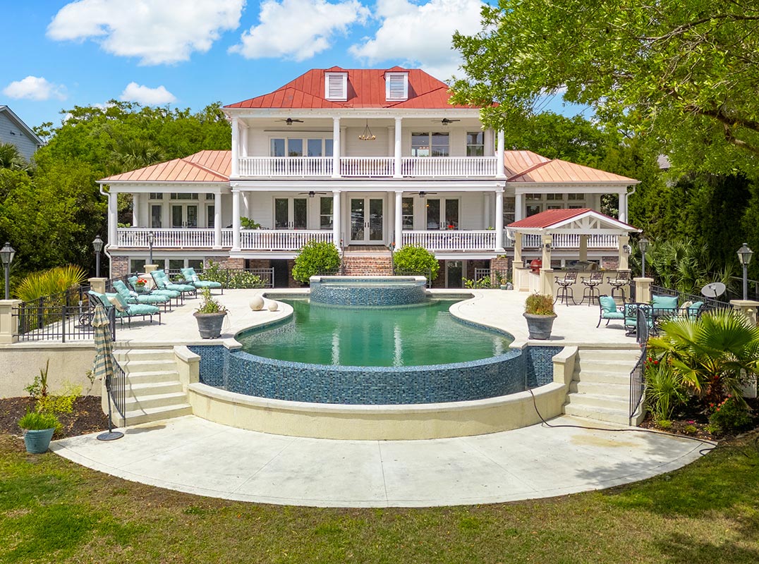 Intercoastal Waterfront Lowcountry Lifestyle