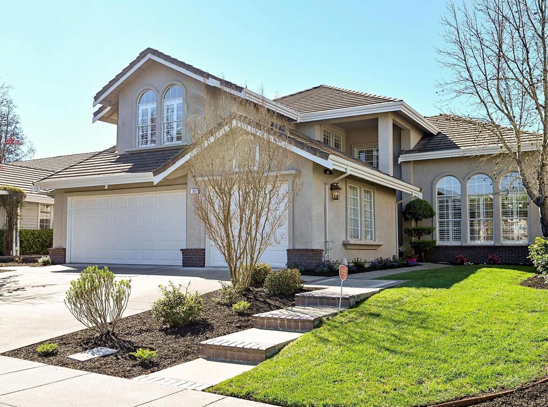 Desirable Tassajara Ranch! 