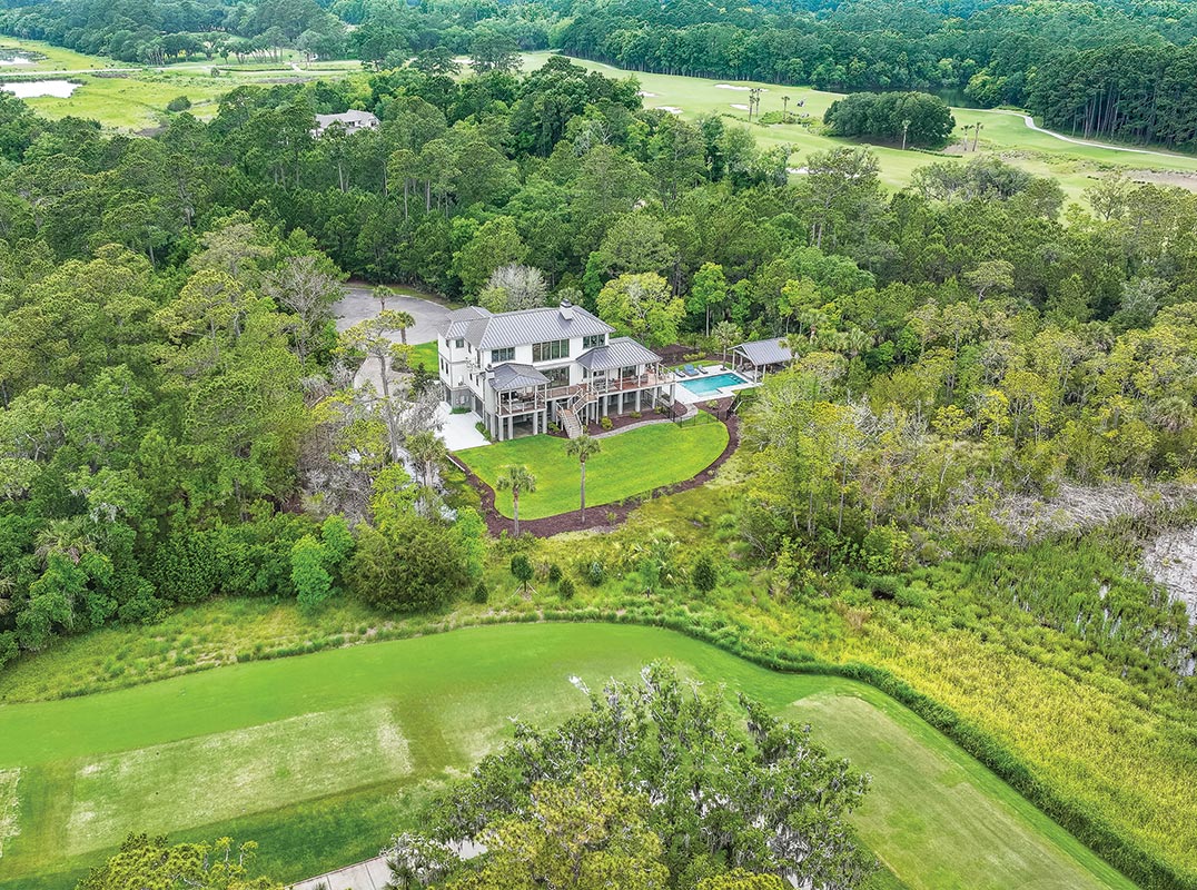 Breathtaking Property Nestled on the Rees Jones Championship Golf Course