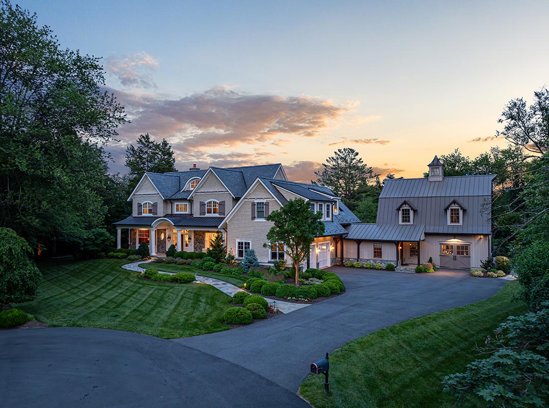 Custom Estate Residence With Bespoke Timber