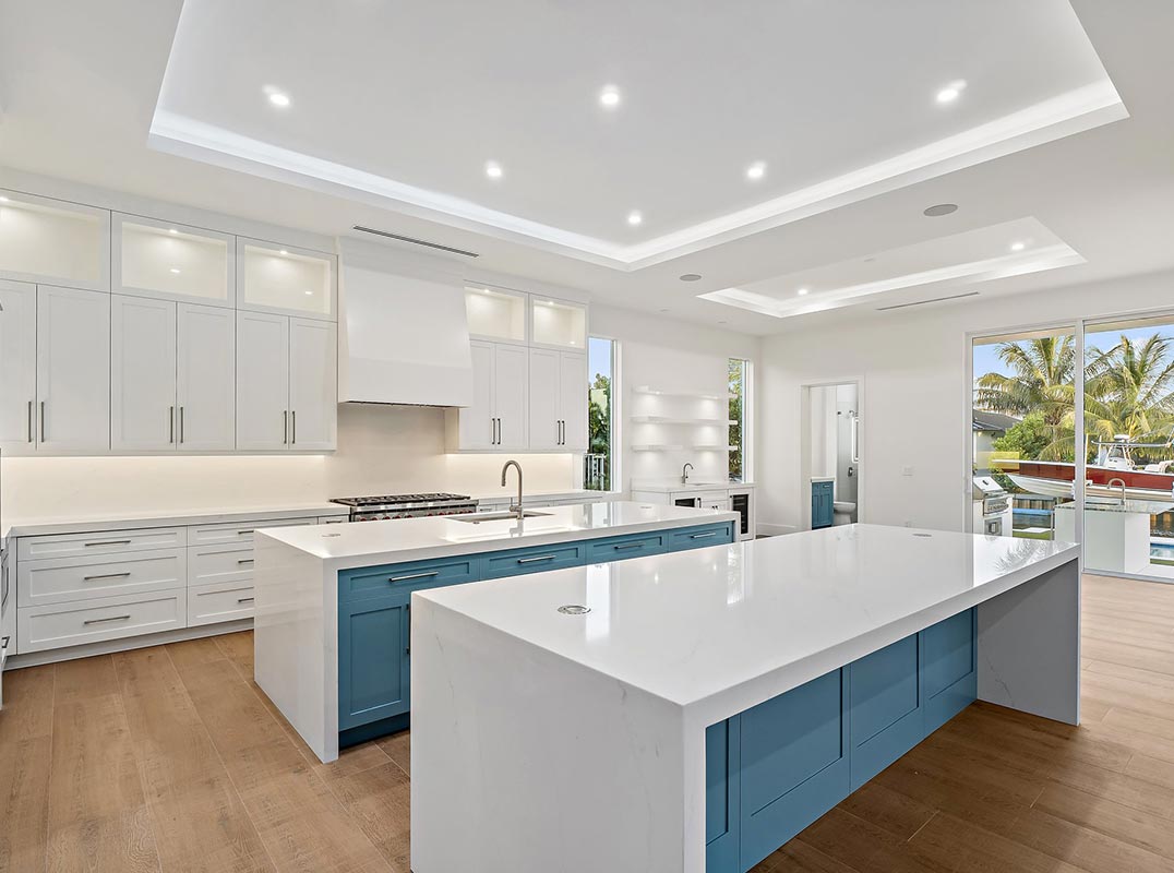 INTRACOASTAL AND OCEAN ACCESS IN TEQUESTA