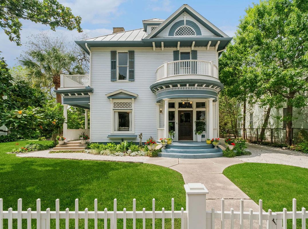 Masterpiece of Elegance and History in King William