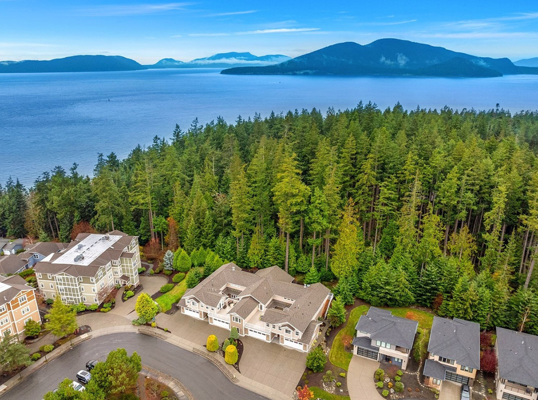 Luxury Anacortes Residence