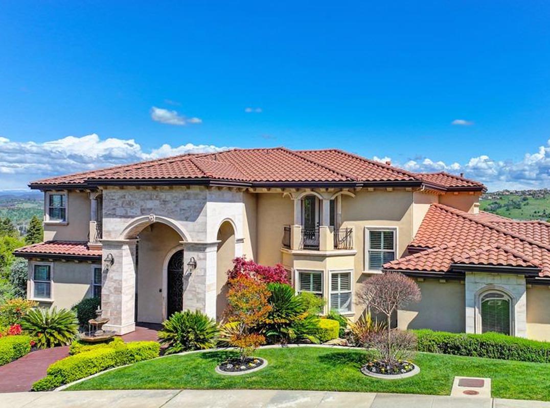 Exceptional Kalithea Estate With Sweeping Sierra And Foothill Views