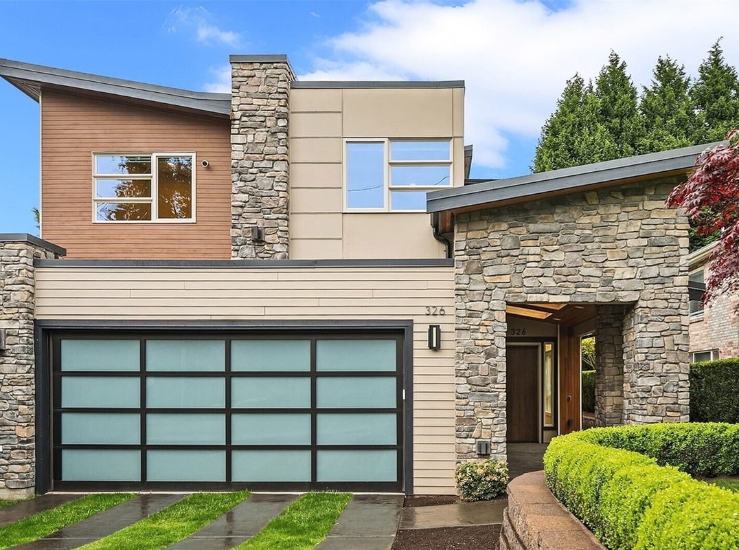 Beautiful Downtown Kirkland Residence
